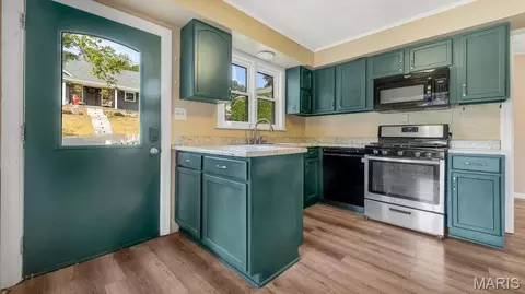 Kitchen - 437 W 8th St, Hermann, MO 65041 photo 1 of 5