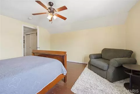 Bedroom - 437 W 8th St, Hermann, MO 65041 photo 12 of 12
