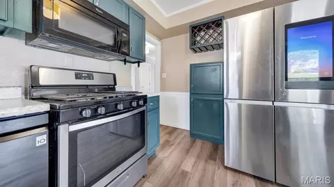 Kitchen - 437 W 8th St, Hermann, MO 65041 photo 4 of 5