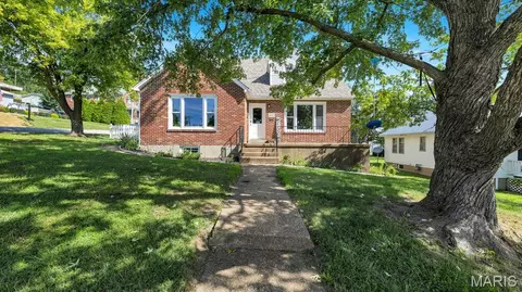 Other - 437 W 8th St, Hermann, MO 65041 photo 2 of 23