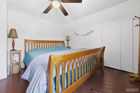 Bedroom - 437 W 8th St, Hermann, MO 65041 photo 7 of 12