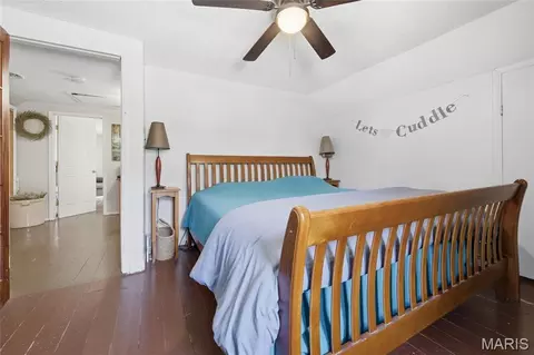 Bedroom - 437 W 8th St, Hermann, MO 65041 photo 8 of 12