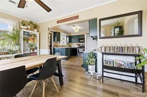 Dining - 437 W 8th St, Hermann, MO 65041 photo 2 of 4