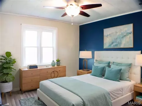 Bedroom - 437 W 8th St, Hermann, MO 65041 photo 4 of 8