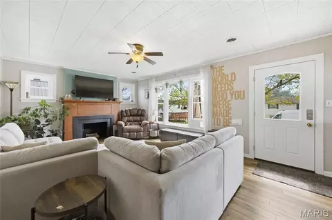Living - 437 W 8th St, Hermann, MO 65041 photo 4 of 4