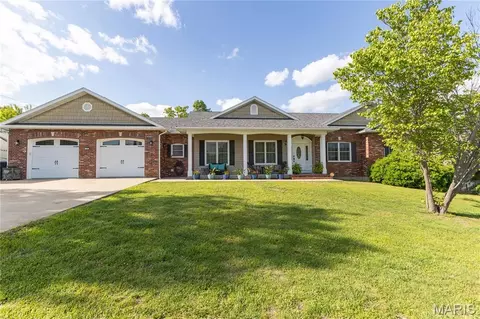 100 Charleston Way, Saint Robert, MO 65584