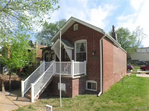 5512 Columbia Ave, Saint Louis, MO 63139