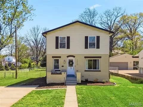 2536 Sims Ave, Saint Louis, MO 63114