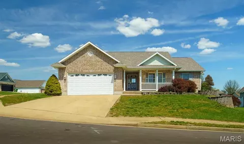 1415 Overland Dr, Rolla, MO 65401