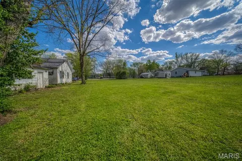 315 Eldon St, Saint James, MO 65559 photo 6
