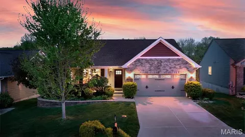 6487 Buckingham Palace Dr, Imperial, MO 63052