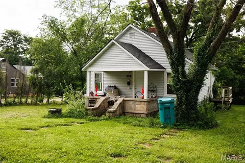 Exterior - 318 Euclid Ave, Sullivan, MO 63080 photo 4 of 5