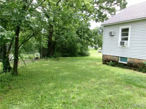 Exterior - 318 Euclid Ave, Sullivan, MO 63080 photo 5 of 5