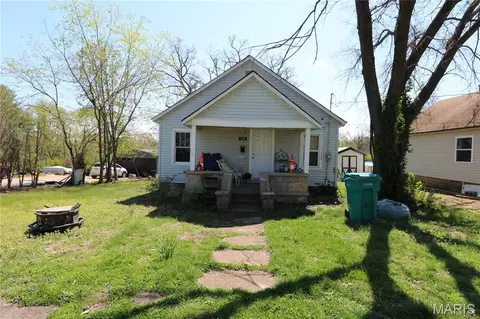 318 Euclid Ave, Sullivan, MO 63080