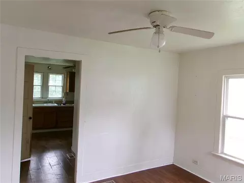 Living - 318 Euclid Ave, Sullivan, MO 63080 photo 1 of 2