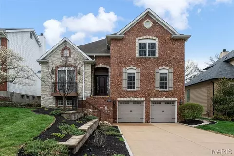 8116 Teasdale Ave, University City, MO 63130