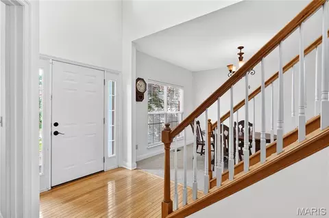 Entry Way - 863 Emerald Oaks Ct, Eureka, MO 63025 photo 1 of 2