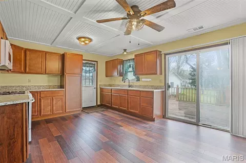 Kitchen - 829 Edward St, Saint Libory, IL 62282 photo 1 of 2