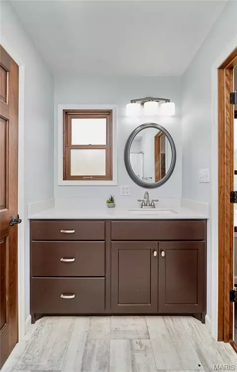 Bath - 416 W 12th St, Hermann, MO 65041 photo 6 of 8