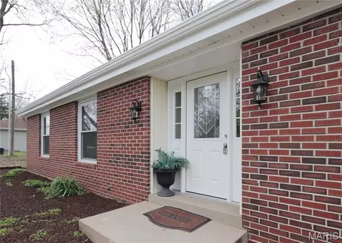 13815 Olive Blvd, Chesterfield, MO 63017