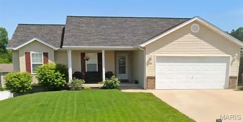 120 Wellington Dr, Troy, MO 63379