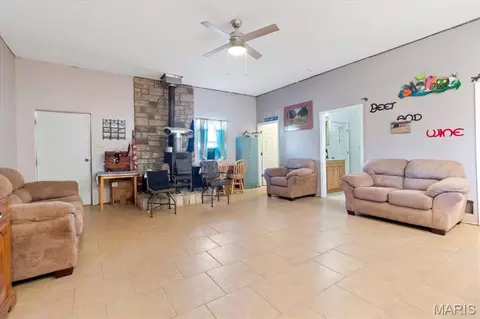 Living - 2480 County Road 317, Other, MO 65773 photo 2 of 2