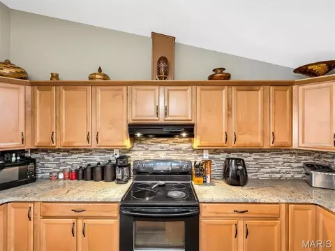 Kitchen - 3536 Aitch Rd, Union, MO 63084 photo 3 of 4