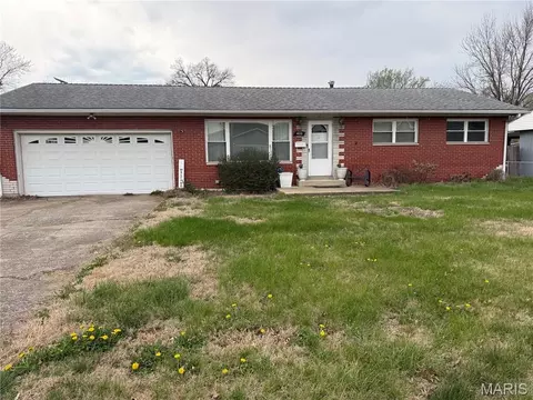 4025 Braden Ave, Granite City, IL 62040