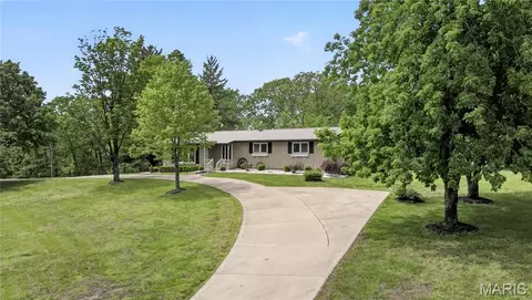 1001 Terry Rd, Augusta, MO 63332