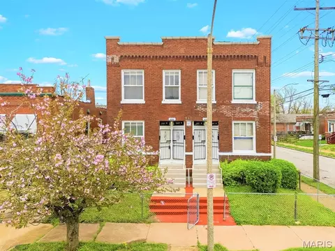 4200 College Ave, Saint Louis, MO 63107