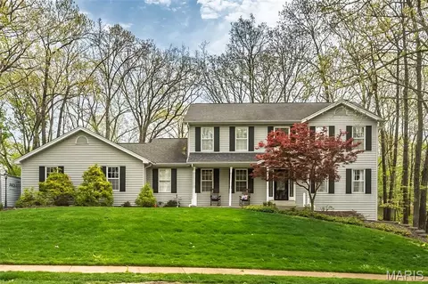 2006 Sundowner Ridge Dr, Wildwood, MO 63011