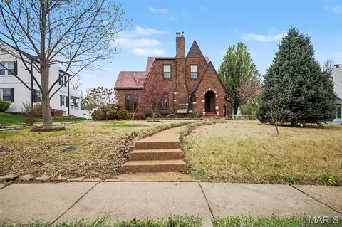 400 Royal Ave, Saint Louis, MO 63135