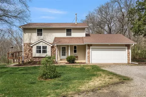 25111 Schuetzenground Rd, Warrenton, MO 63383