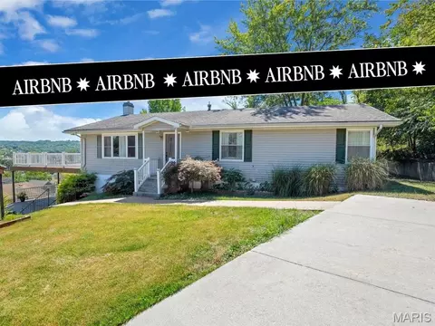 518 W 7th St, Hermann, MO 65041