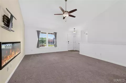 Living - 360 Steam Engine Ct, Troy, MO 63379 photo 6 of 9