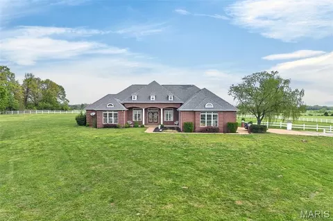 Exterior - 11447 Highway D, Dixon, MO 65459 photo 3 of 15