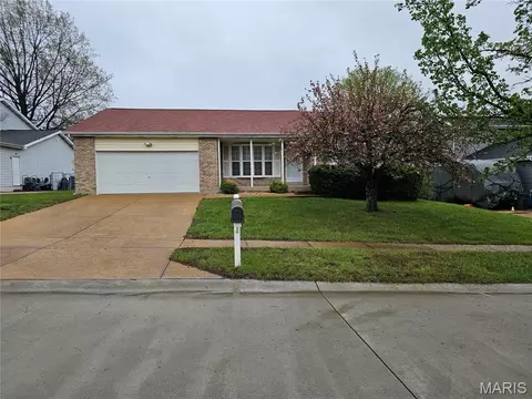 1522 Berry Ct, Arnold, MO 63010