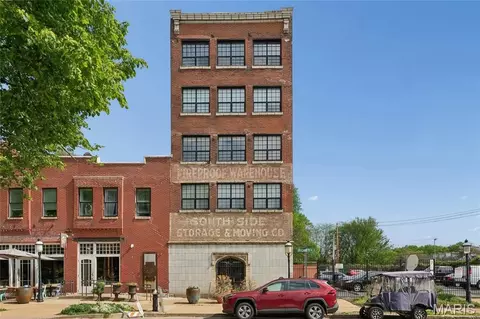 1831 Sidney St #L, Saint Louis, MO 63104