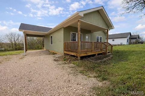 223 Hawkins Ave, Crocker, MO 65452