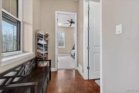 Entry Way - 161 Bethel Rd, Hawk Point, MO 63349 photo 5 of 6