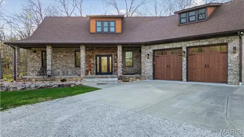 Exterior - 161 Bethel Rd, Hawk Point, MO 63349 photo 2 of 20