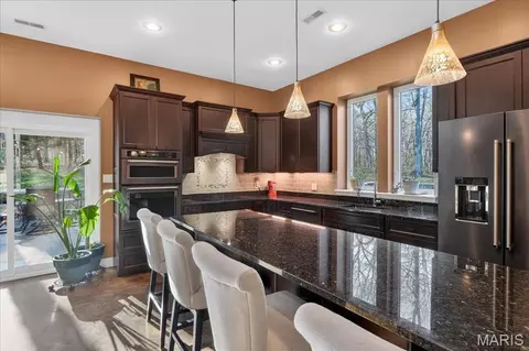 Kitchen - 161 Bethel Rd, Hawk Point, MO 63349 photo 6 of 6