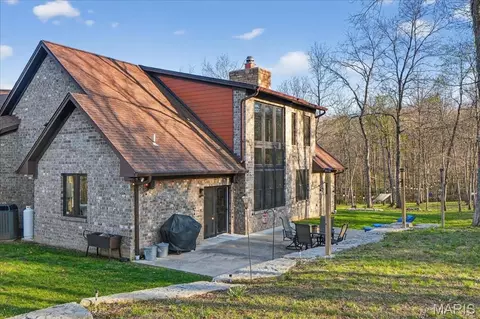 Exterior - 161 Bethel Rd, Hawk Point, MO 63349 photo 13 of 20