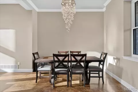 Dining - 161 Bethel Rd, Hawk Point, MO 63349 photo 1 of 4