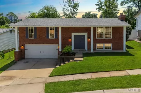 4654 Towne South Rd, Saint Louis, MO 63128