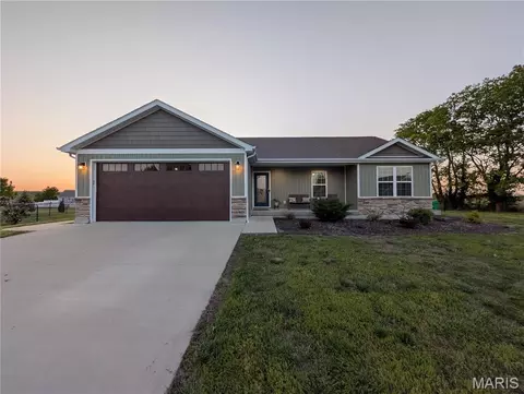 1209 Boone Ct, Farmington, MO 63640