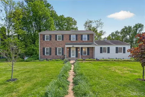 702 E Monroe Ave, Saint Louis, MO 63122