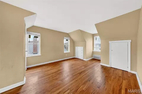 Bedroom - 7245 Saint Andrews Pl, Normandy, MO 63121 photo 6 of 7