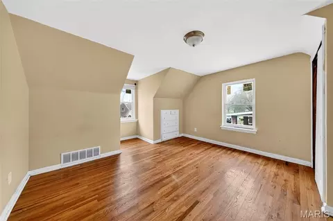 Bedroom - 7245 Saint Andrews Pl, Normandy, MO 63121 photo 3 of 7