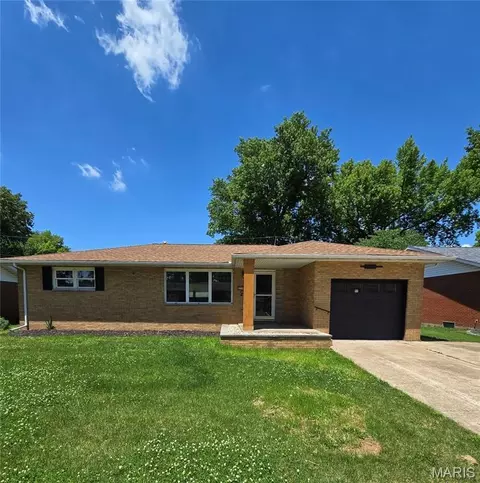 3119 Colgate Pl, Granite City, IL 62040
